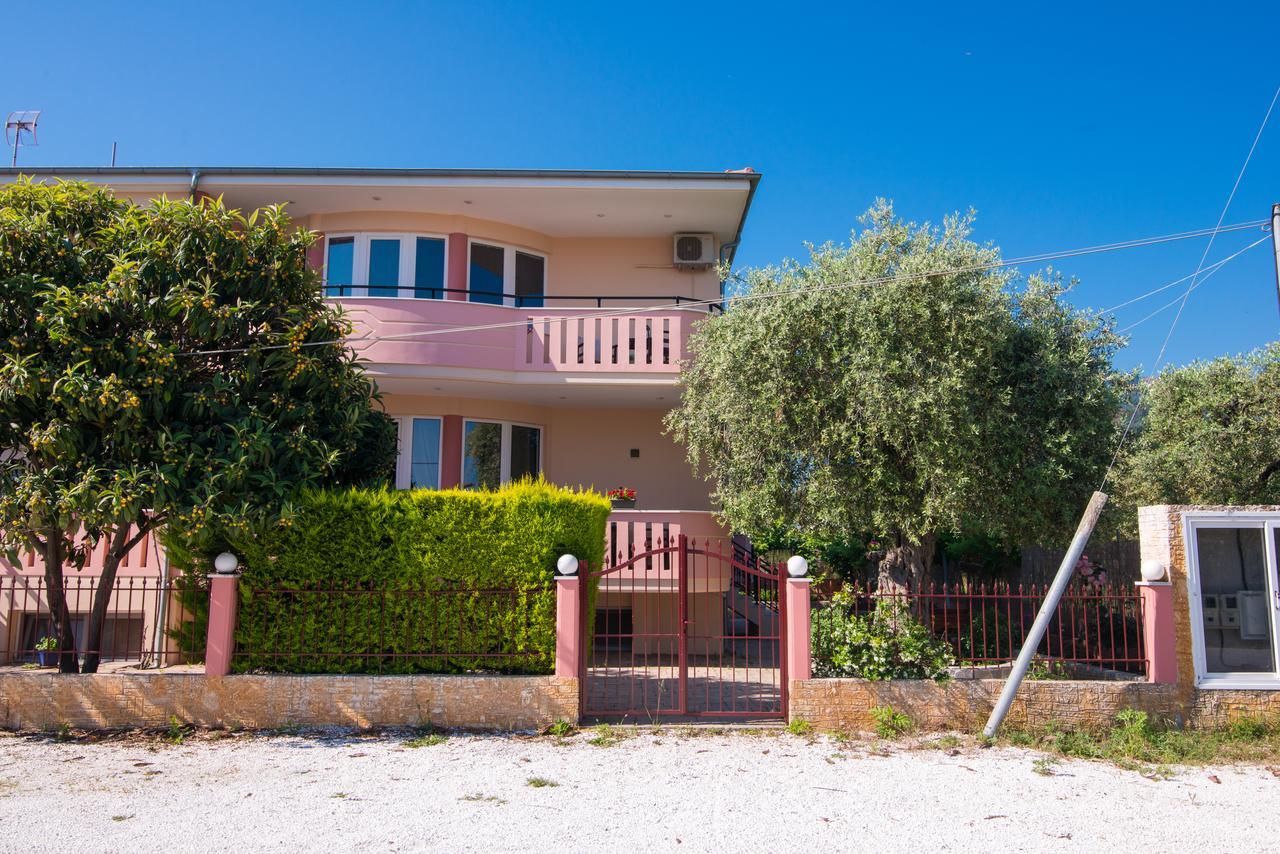 Mouses Apartments Limenas  Buitenkant foto